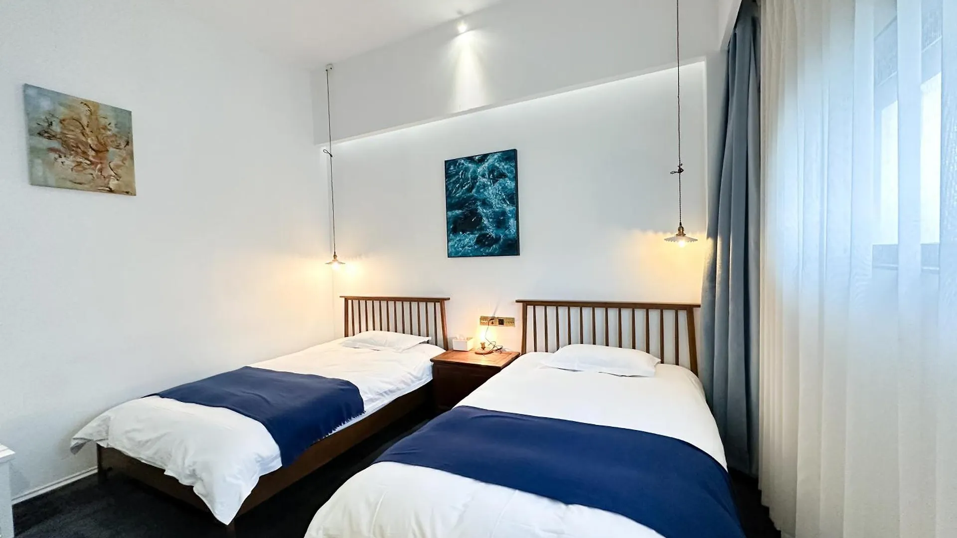 Suzhou Unique Space Design Art Hotel