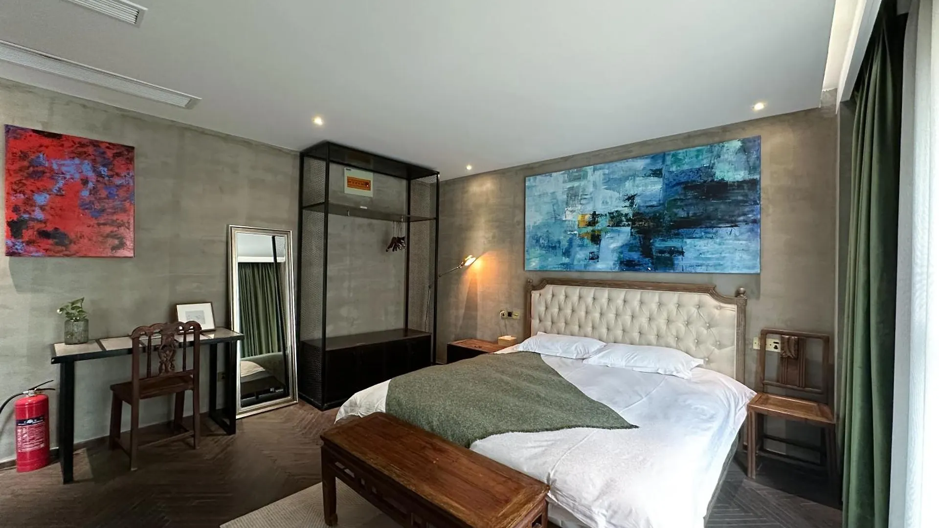 Suzhou Unique Space Design Art Hotel 3*, Suzhou (Jiangsu)